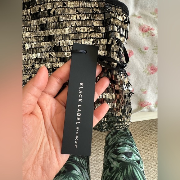 Chico’s Women’s Sheer Sleeveless Party Holiday Gold Sequin Tank top Sz 1 Med - Picture 2 of 8